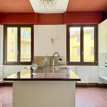 Tf Santa Sofia - A Short Walk From The Duomo Milano